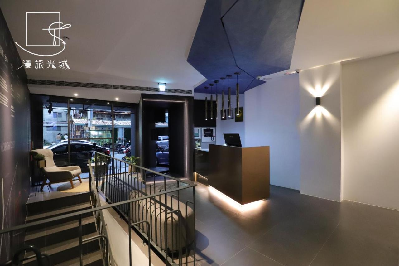 Slow Town Hotel-Glowing Taichung Esterno foto